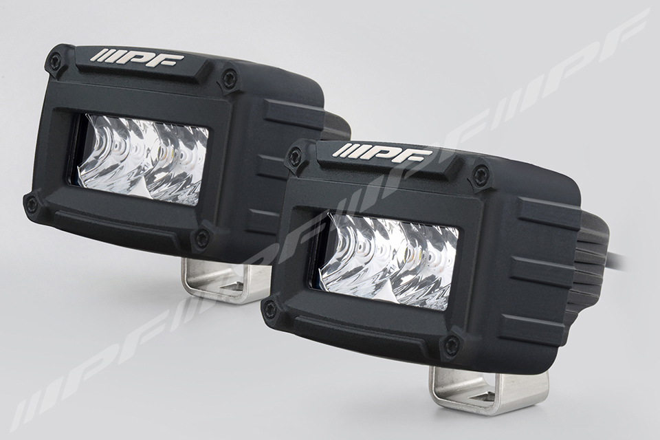 IPF600シリーズ CUBE ドライビングランプ12vLED 2個セットS-631