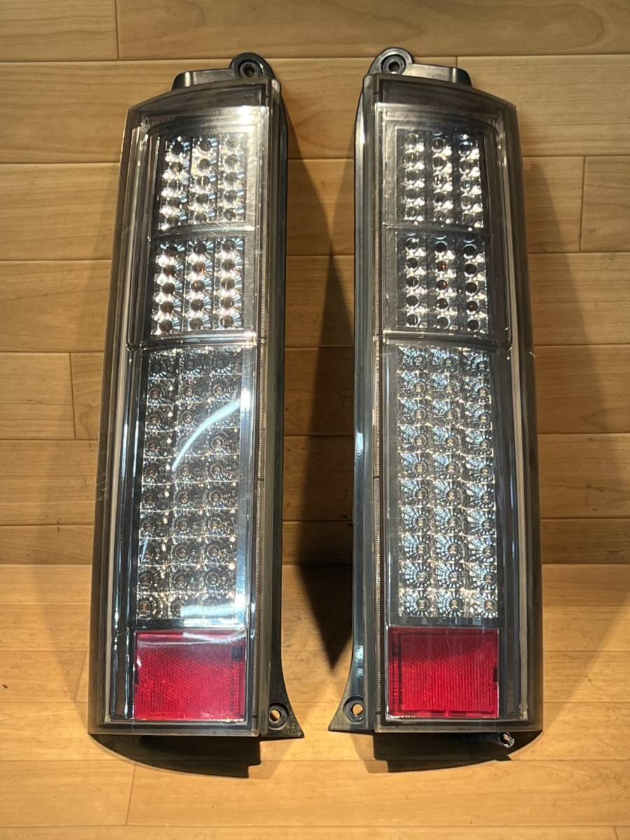 アコード ツアラー CW1 CW2 純正 テールランプ フィニッシャー 左右