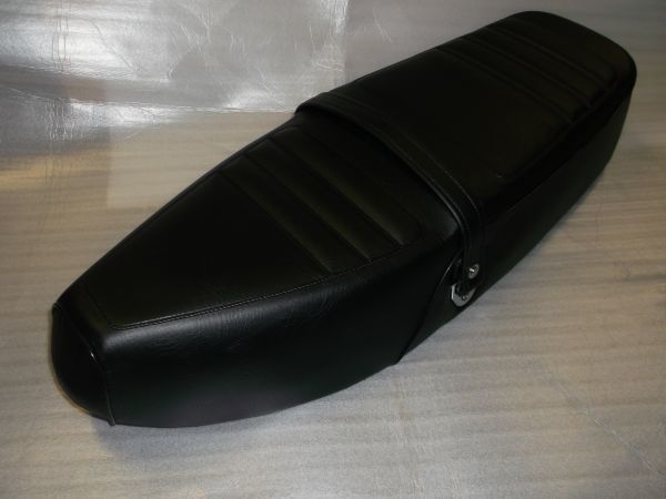 C90 純正 ダブルシート 輸出仕様 スーパーカブ Super CUB 海外モデル C50 C70 HA02 二人乗り シート 新品 タンデム 日本製 .gb5