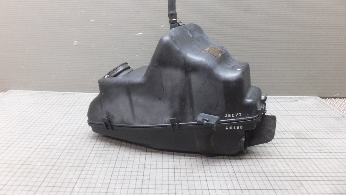 LL RGV250ガンマ VJ22A エアクリーナーボックス 2H177 187 検 SUZUKI