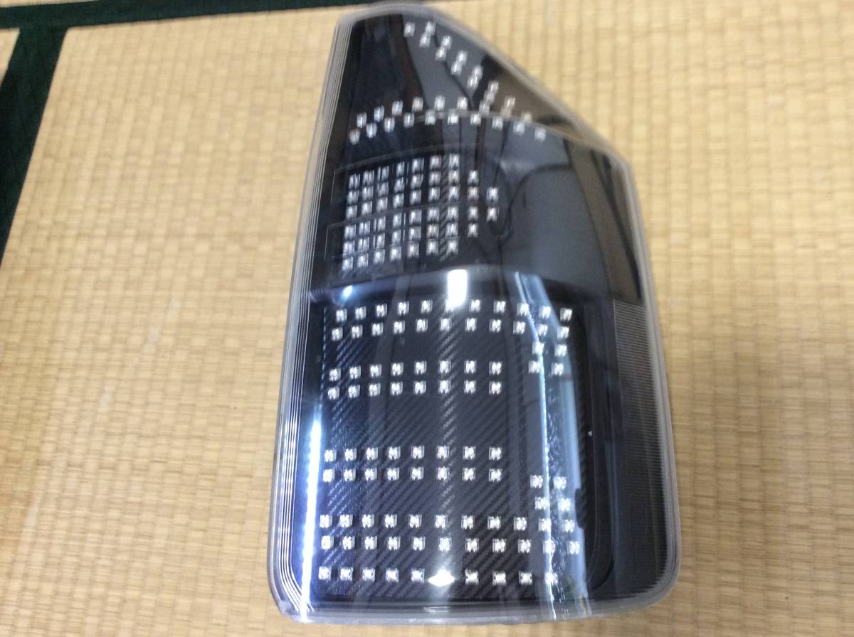 70 ヴォクシー ノア 社外 LEDテールランプ 【公式通販】