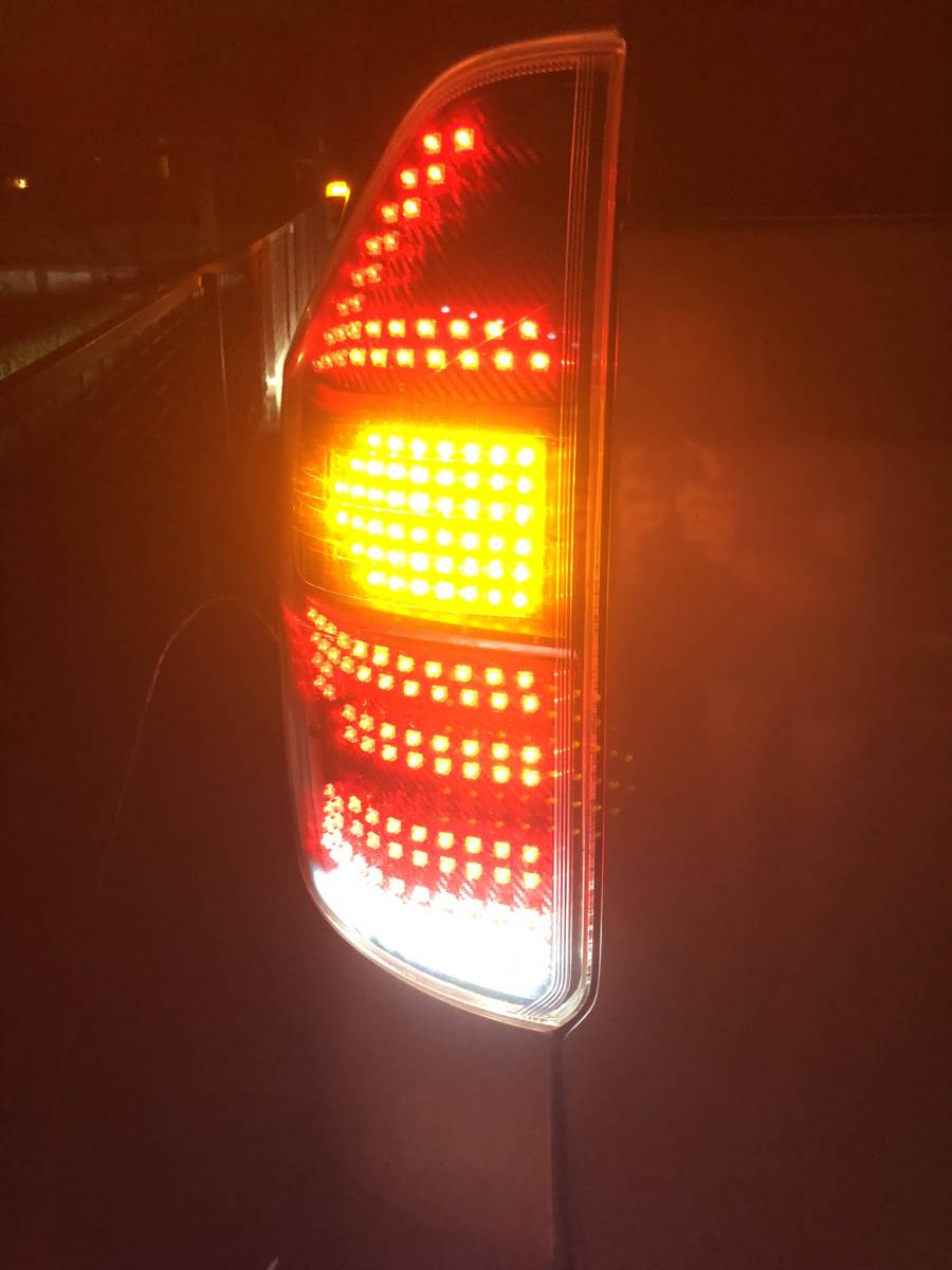 70 ヴォクシー ノア 社外 LEDテールランプ 【公式通販】