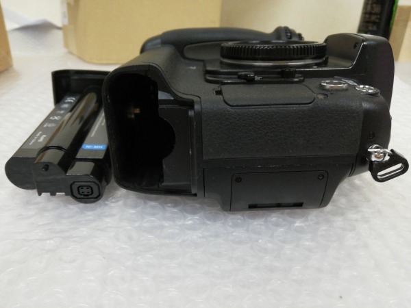 【大得価，高品質】 ジャンク ニコン NIKON D1X ボディ AH 72616B4QK(ニコン)｜売買されたオークション情報、yahooの商品情報をアーカイブ公開 - オークファン ニコン