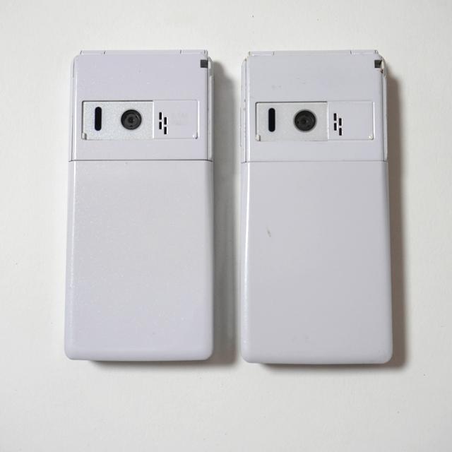 未使用保管品 ガラケー docomo FOMA 白ロム まとめ 15台 携帯電話 docomo FOMA N-03D ホワイト 2台セット / 本体 ネットワーク利用制限