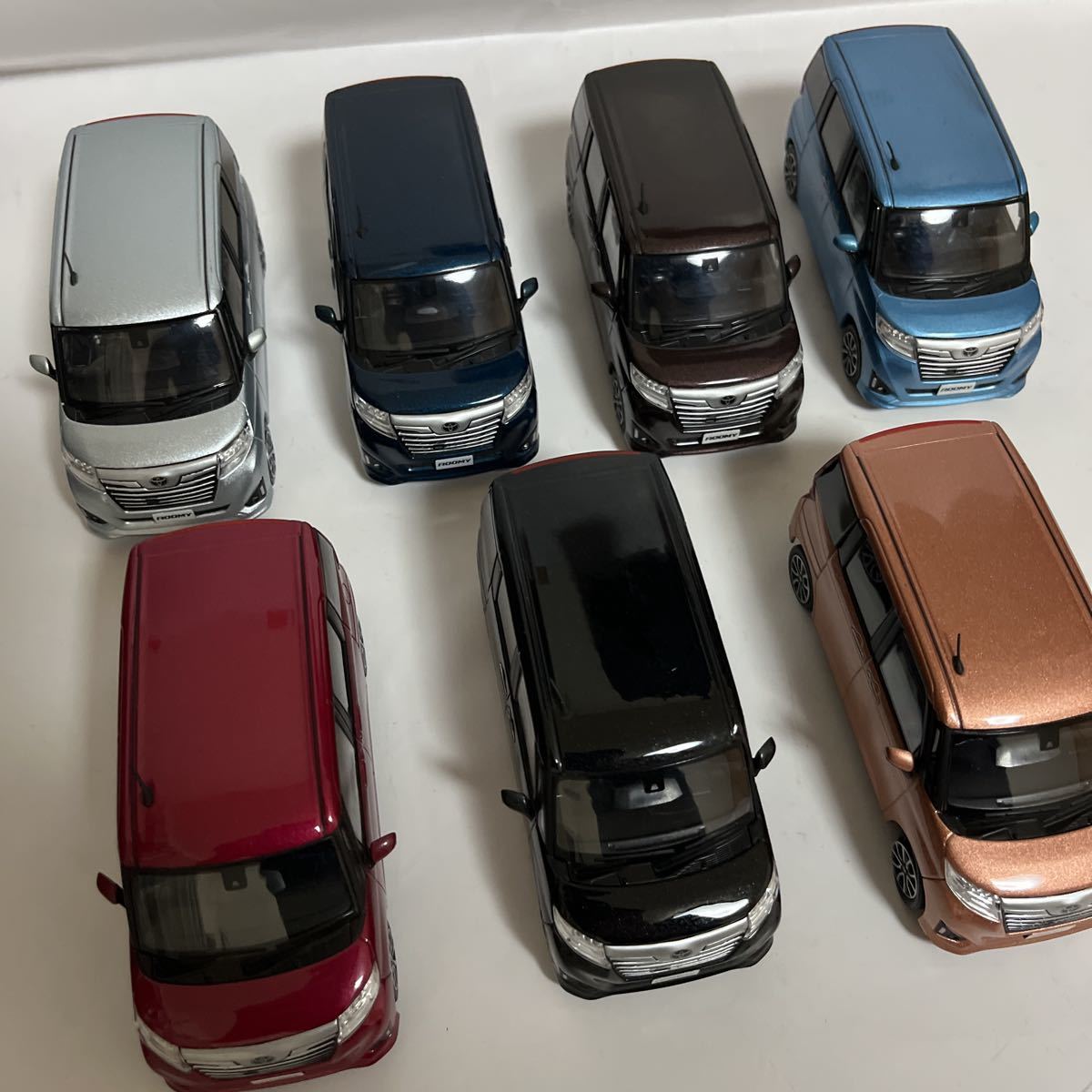 トヨタ ルーミー ミニカー カラーサンプル 7台セット トヨタ 【公式通販】