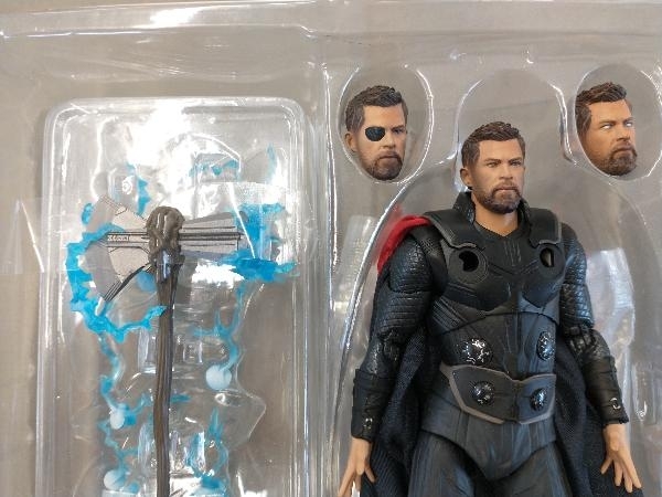 Medicom Avengers: Infinity War MAFEX No.104 Thor Action
