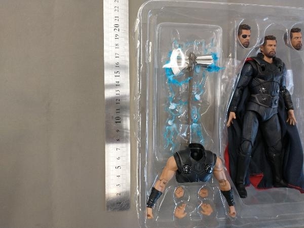 Medicom Avengers: Infinity War MAFEX No.104 Thor Action