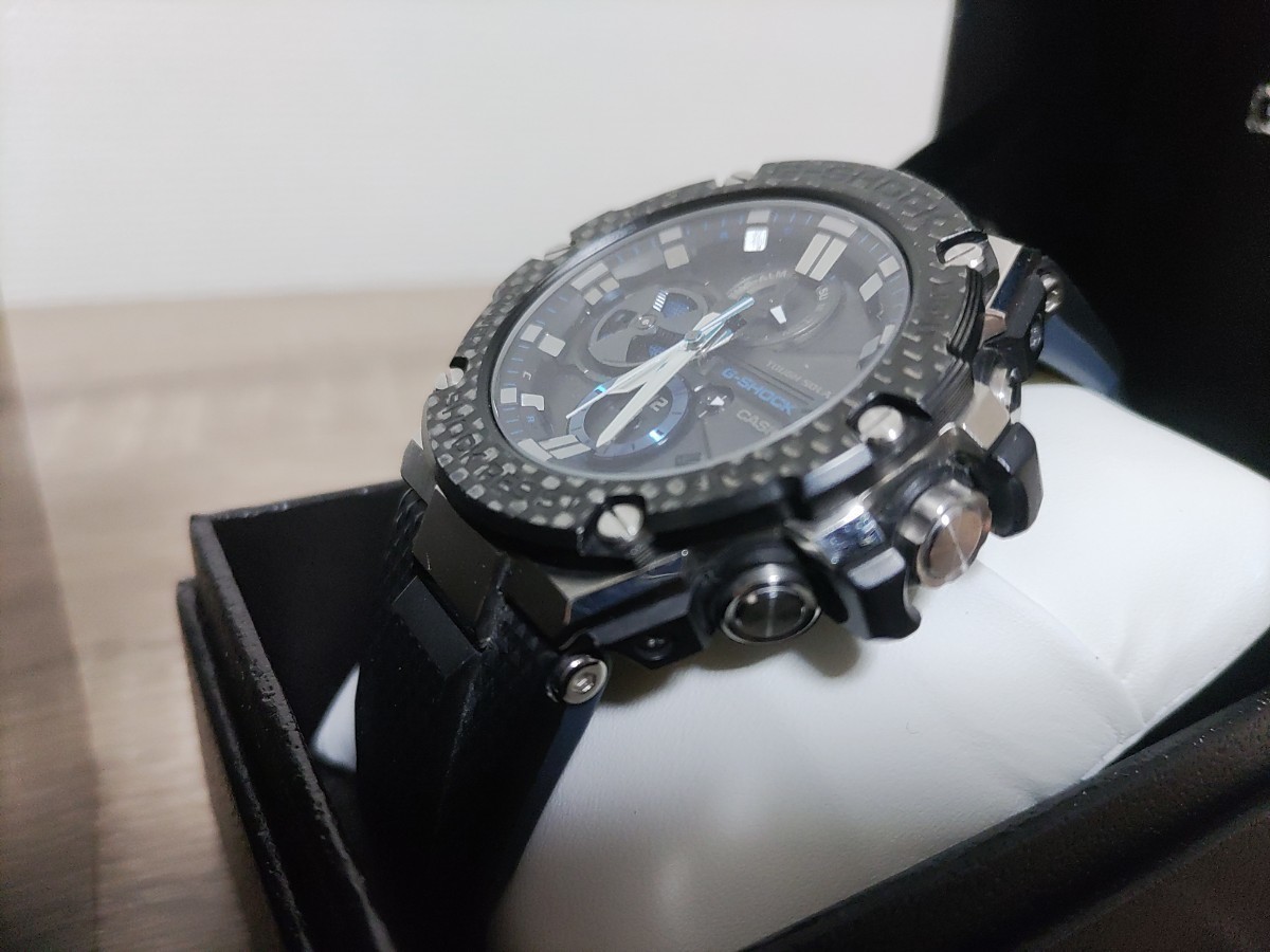 極美品CASIO G-SHOCK GST-B200 Bluetooth搭載 タフソーラー G