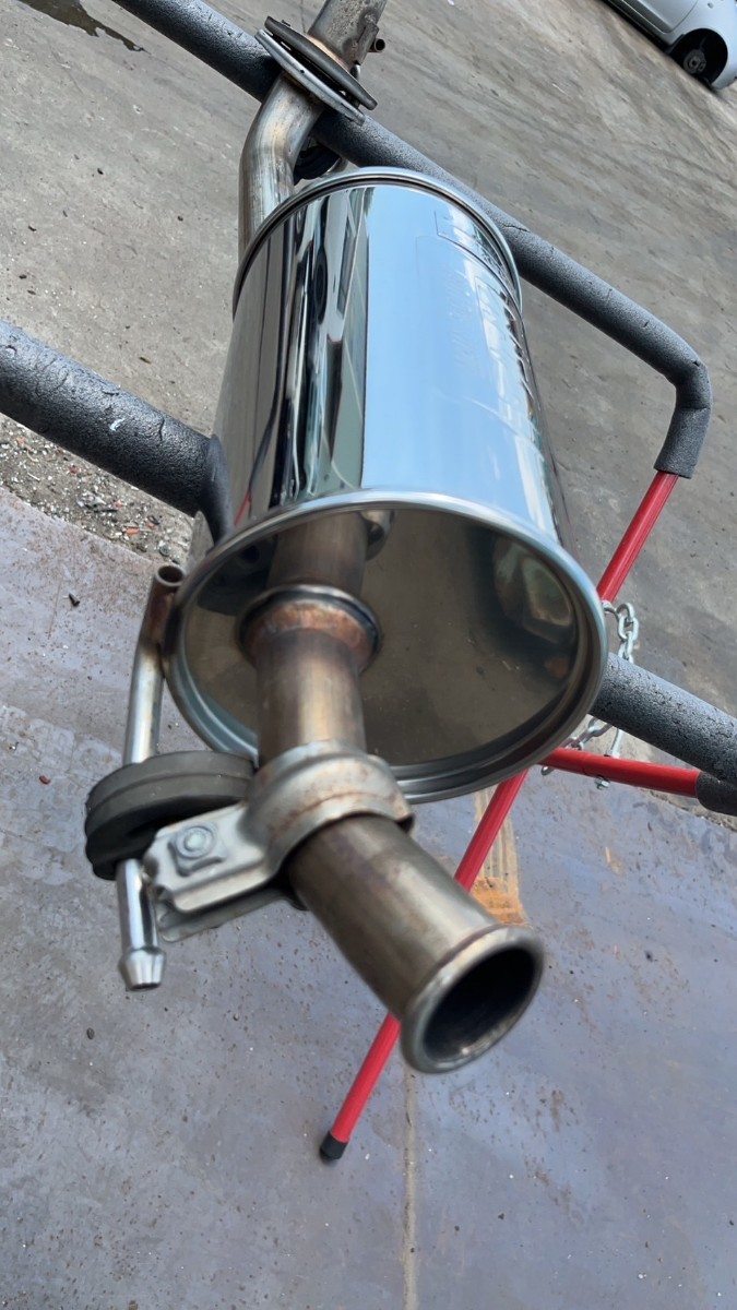 ワゴンRスティングレー MH22S FUJITSUBO ステンレスマフラー 中古