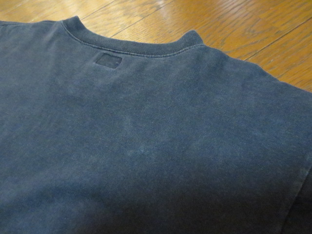 ９０’ｓ～００’ｓ　ＳＴＵＳＳＹ　ＭＡＤＥ　ＩＮ　ＵＳＡ　ステューシー　無地コットンティーシャツ　ししゅうロゴ入り　黒系　Ｍ