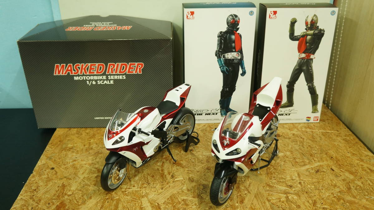 開封品　バンダイ PBM 仮面ライダーTHE NEXT 仮面ライダー 1号　2号　海外製サイクロン号　バイク付　フィギュア　特撮　BM　現状品