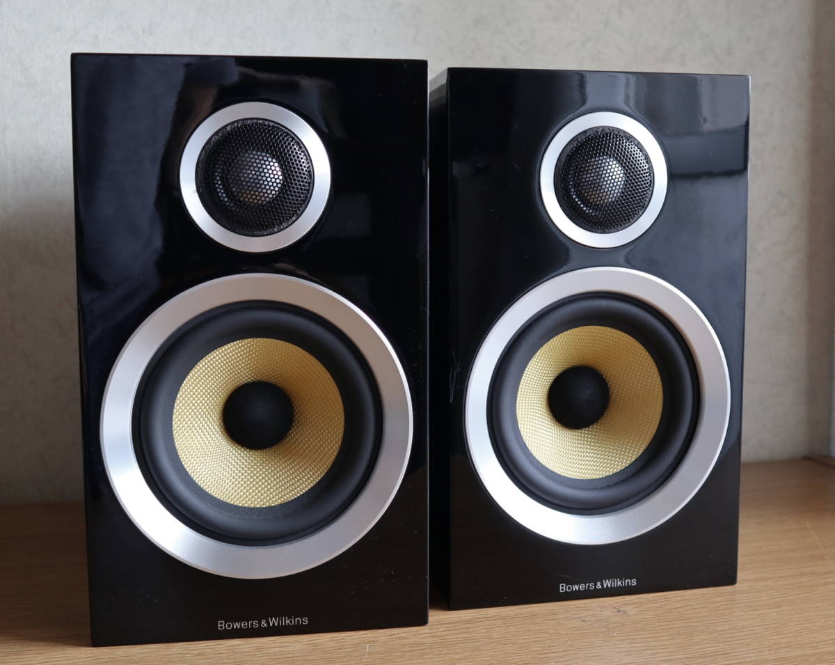 オーディオ機器 Bowers & Wilkins B&W CM1 ブックシェルフスピーカー