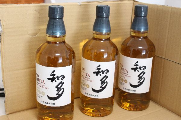 格安，爆買い サントリーウイスキー 知多 43&deg; 700ml 3本(日本)｜売買されたオークション情報、yahooの商品情報をアーカイブ公開 - オークファン 日本