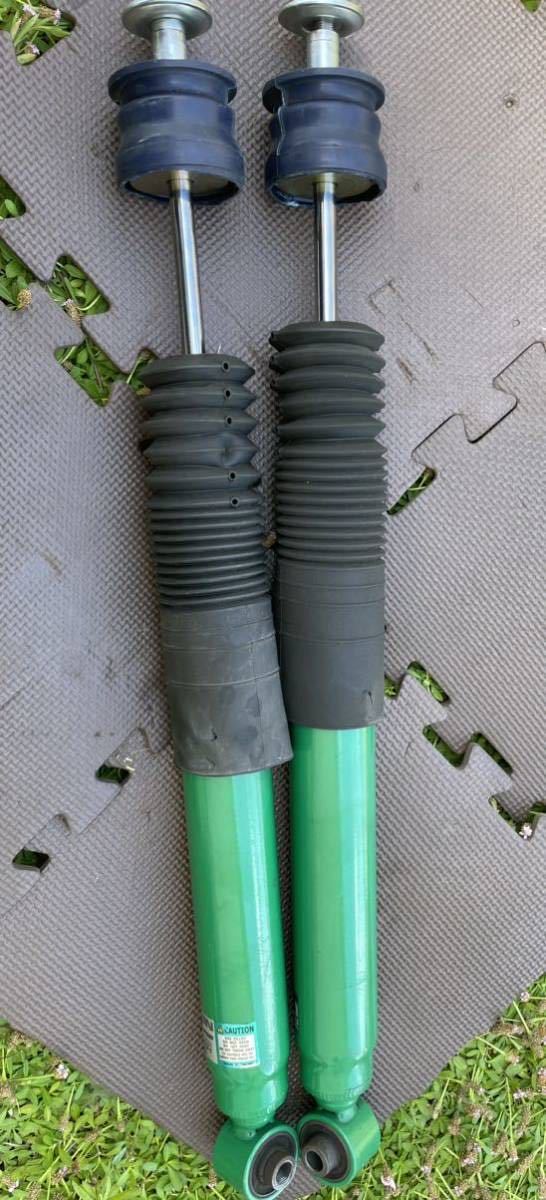 20ヴェルファイア アルファード テイン リアショックのみ STREET BASIS