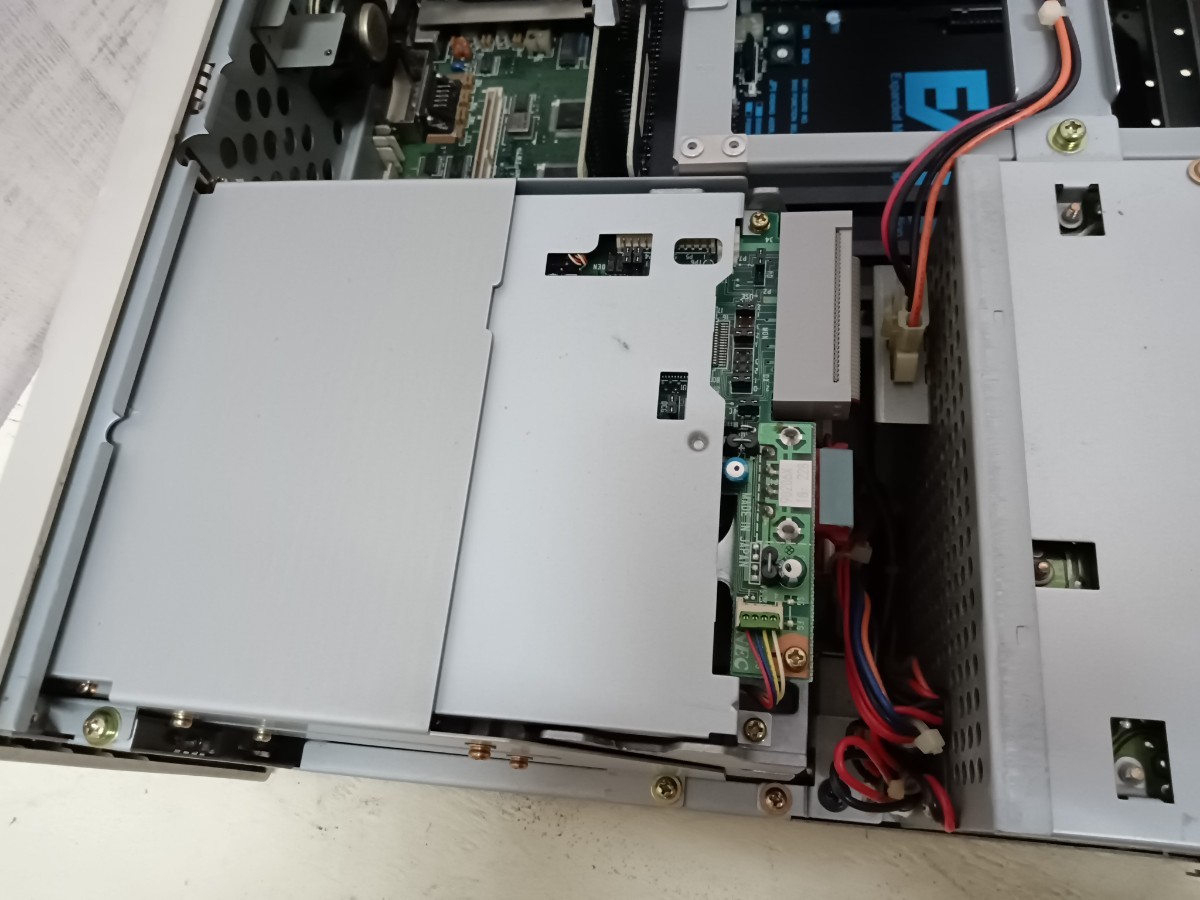 NEC パーソナルコンピューター PC-9801RX 旧型 PC パソコン レトロPC
