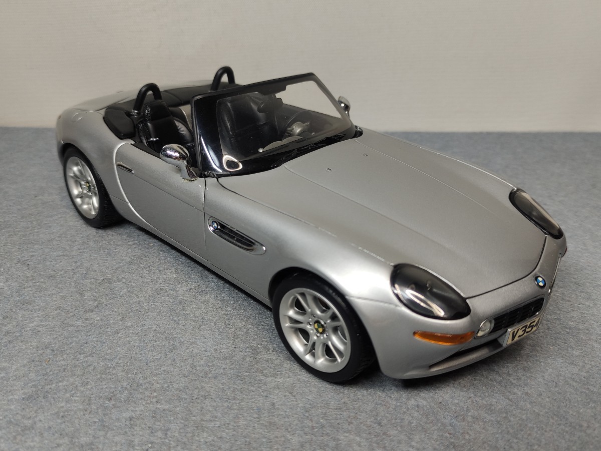 ジャンク】 京商 KYOSHO 1/18 BMW Z8 ミニカー