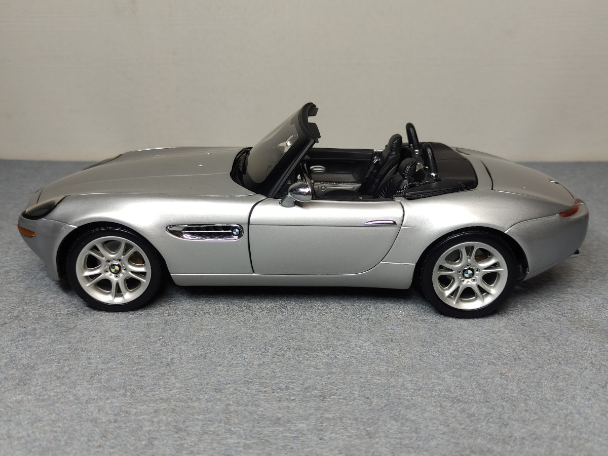 ジャンク】 京商 KYOSHO 1/18 BMW Z8 ミニカー