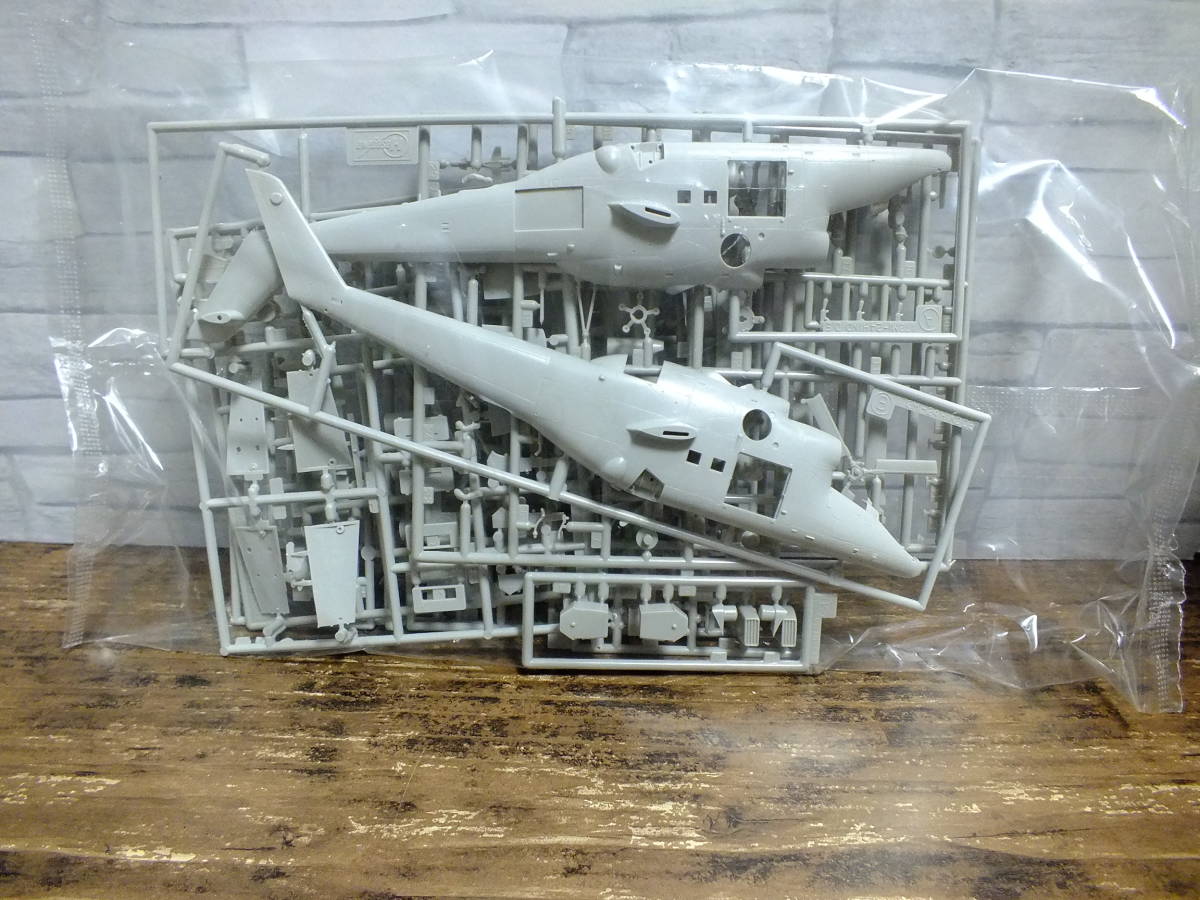 1/72 ハセガワ Mi-24/35 Mk.Ⅲ スーパーハインド グレーカモフラージュ