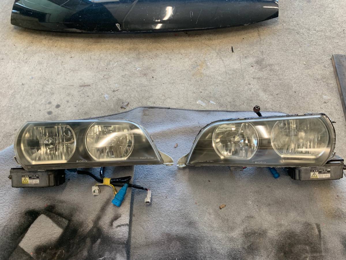 JZX100 チェイサー ヘッドライト 純正　バラスト付き