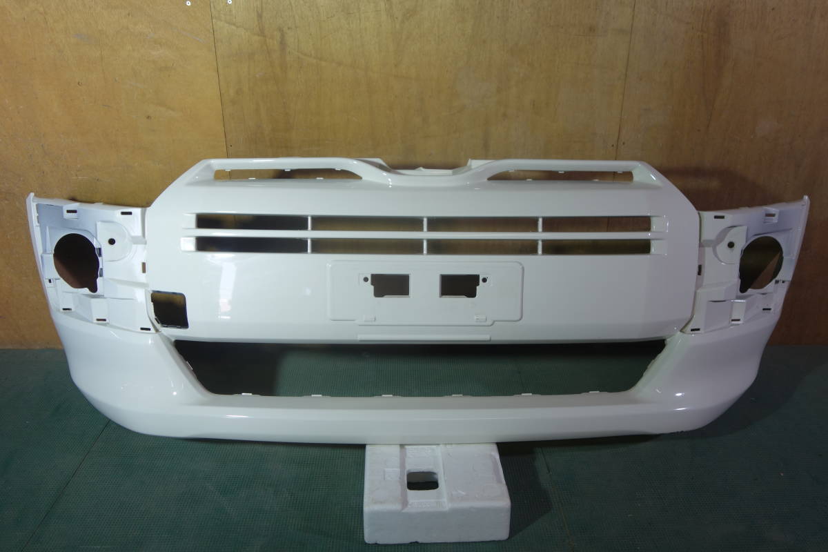 16197 NCP160 NSP160 プロボックス フロントバンパー 058 白 52119