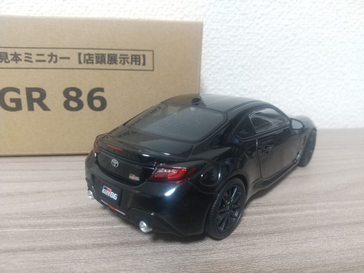 1/30 トヨタ GR 86 カラーサンプルミニカー クリスタルブラックシリカ