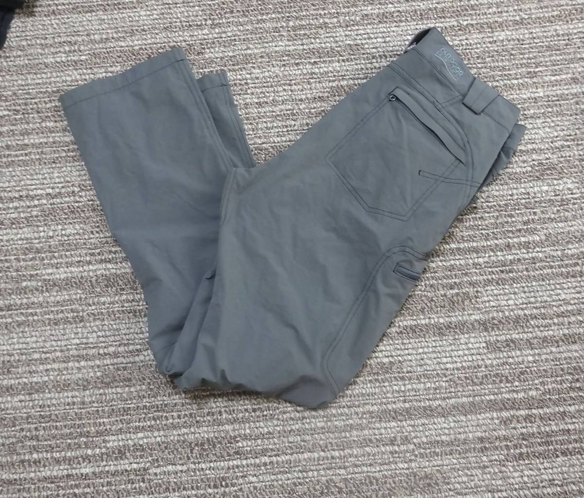 4751★アウトドアリサーチ outdoorresearchのパンツ　登山トレランマラソンジョギングランニングヨガ等