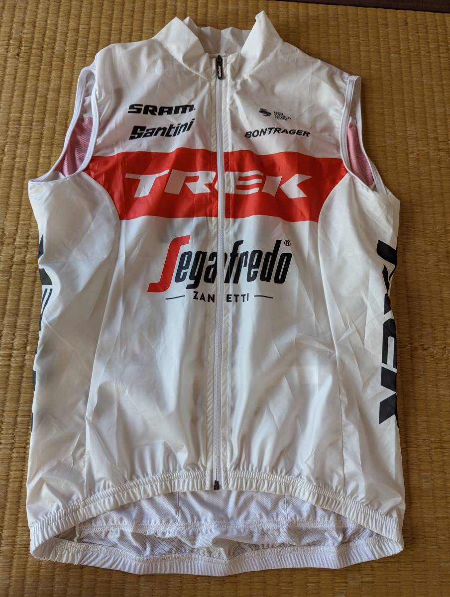 【送料無料】 美品 SANTINI トレックセガフレードチームベスト サンティーニ TREK SEGAFREDO MADEINITALY コンパクト バックポケット