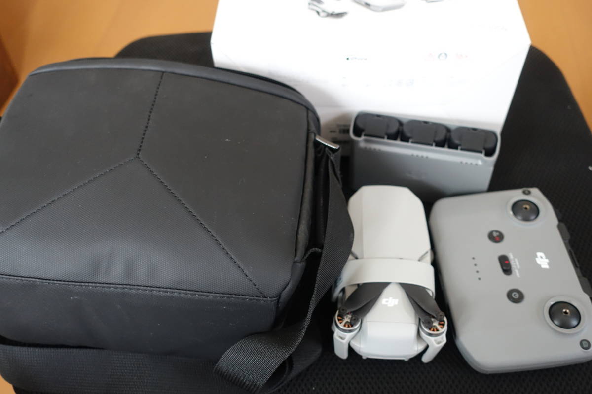 DJI MINI2 Fly More Combo　ほぼ未使用