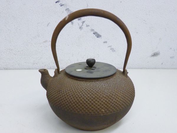 爆買い，HOT】 C141-N29-1472 瑞雲堂 鉄瓶 あられ紋 茶道具 工芸品 美術品