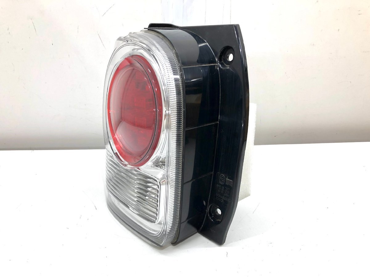 ♪美品♪ムーヴキャンバス LA800S 純正 テールランプ 左 LED