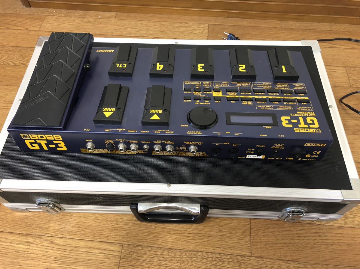 BOSS GT3 アダプター 取説付き ギターマルチエフェクター 室内使い