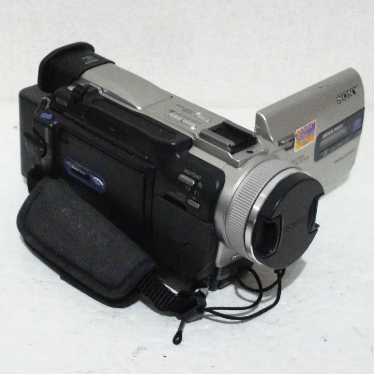 【動作品】 SONY DCR-TRV20 miniDV　ビデオカメラ ダビング 1円～Sony【 DCR-TRV20 】miniDV ハンディカム ダビングなどに 動作