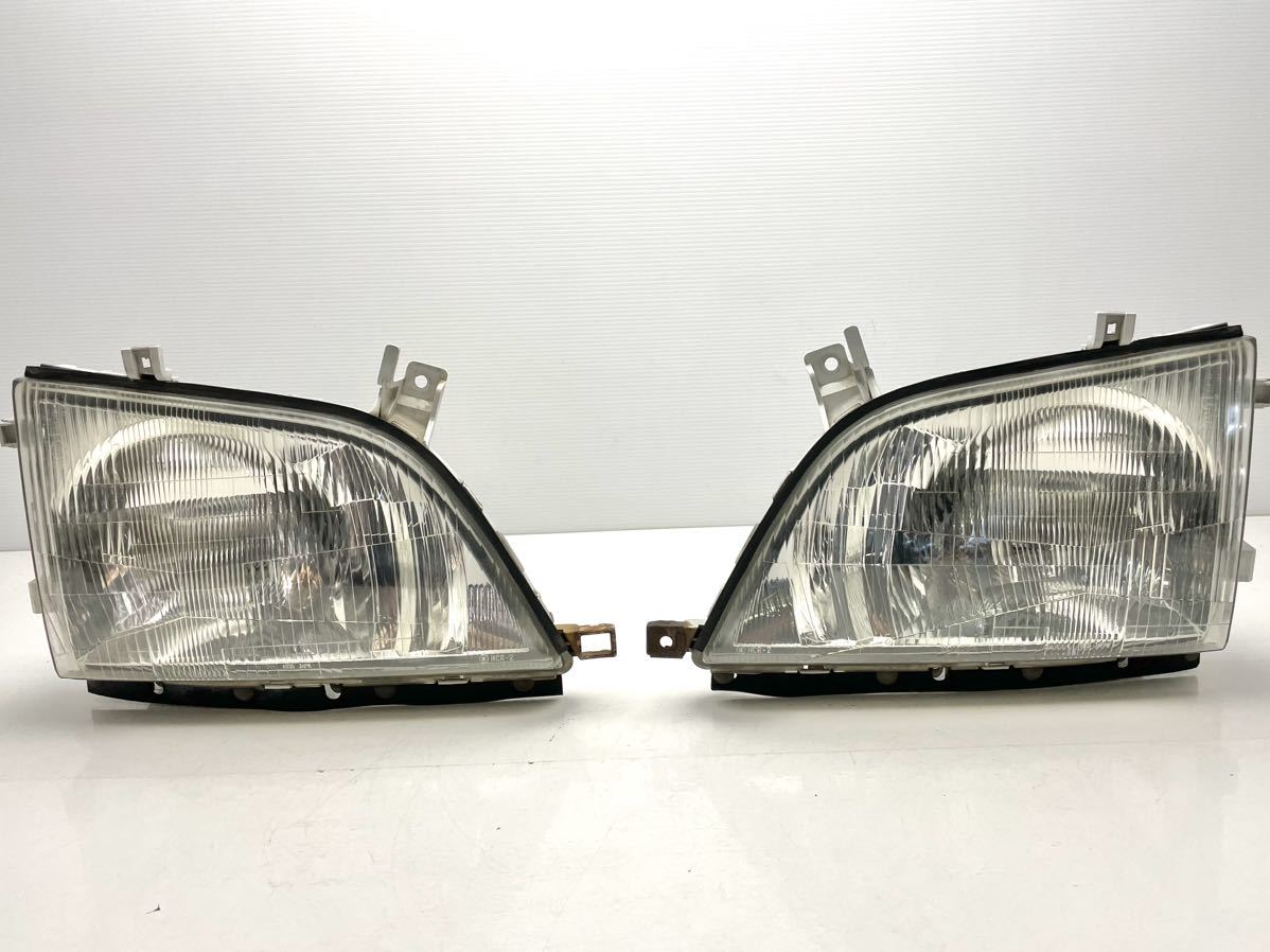 トヨタ 純正 ハロゲン XZU307 ダイナ 左右セット ヘッドライト 12V