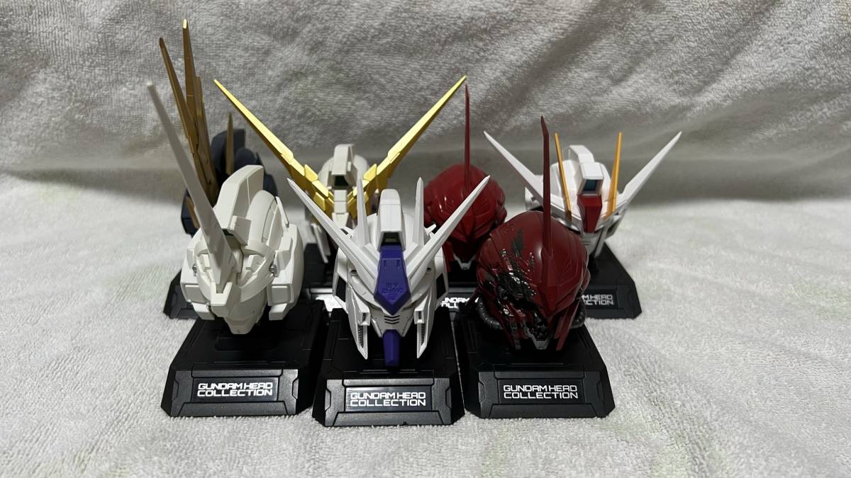 ガンダムヘッドコレクション シークレット 発光台座(赤) ノーマル 7種 