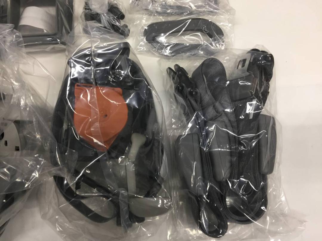 ★新品 Toyota トヨタ 純正 ハイエース 200系 リアシートベルトキット 標準 ワイド S-GL トヨタ ハイエース | グリル アースカラー 200系の