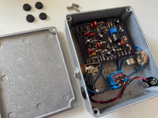 WALLACE AMPLIFICATION - LE COMP Wallace 「wallace」楽器、器材の