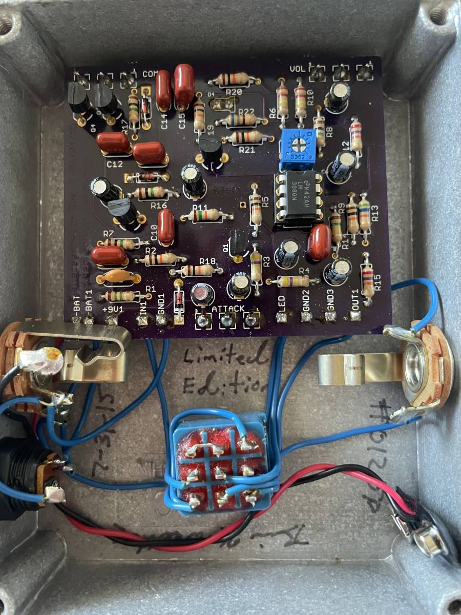 WALLACE AMPLIFICATION - LE COMP Wallace 「wallace」楽器、器材の