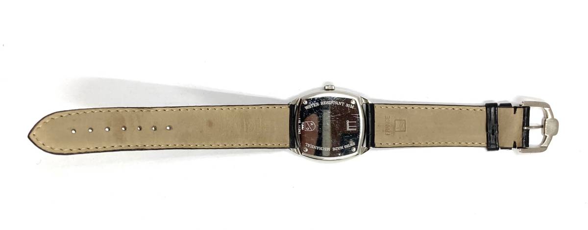 時計〉dunhill ダンヒル スモールセコンド シルバー文字盤メンズ 手 