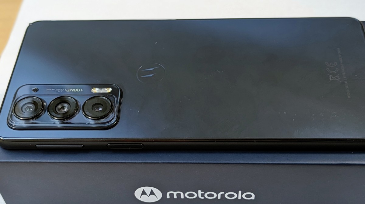 ☆軽量☆motolora edge20 128GB simフリー バッテリー良好 edge 0