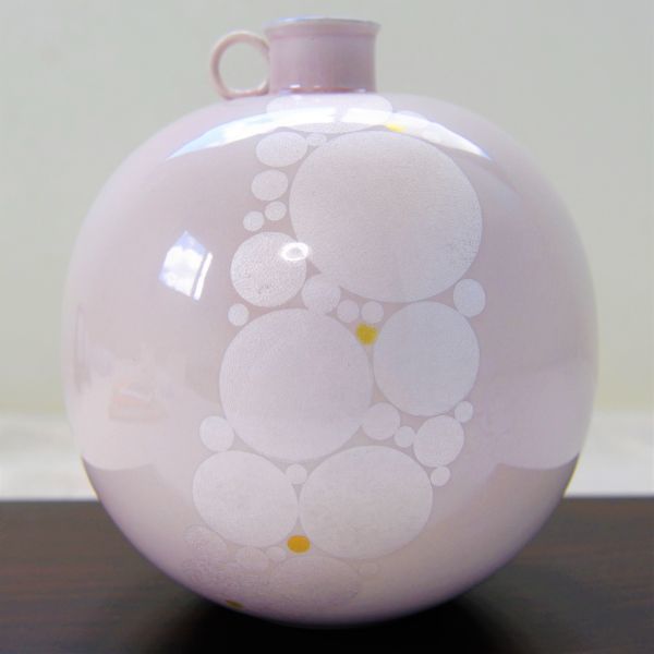 中田一於 淡桜 釉裏銀彩 壺 極美品 共箱 共布 陶