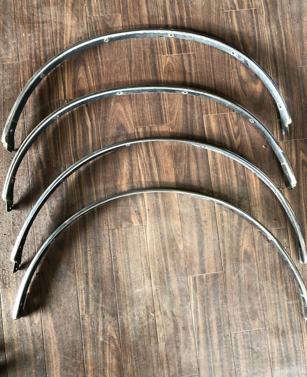 na★トヨタ センチュリーGZG50★純正★フェンダーアーチモール 1台分 メッキ★CENTURY G50/部品取り車