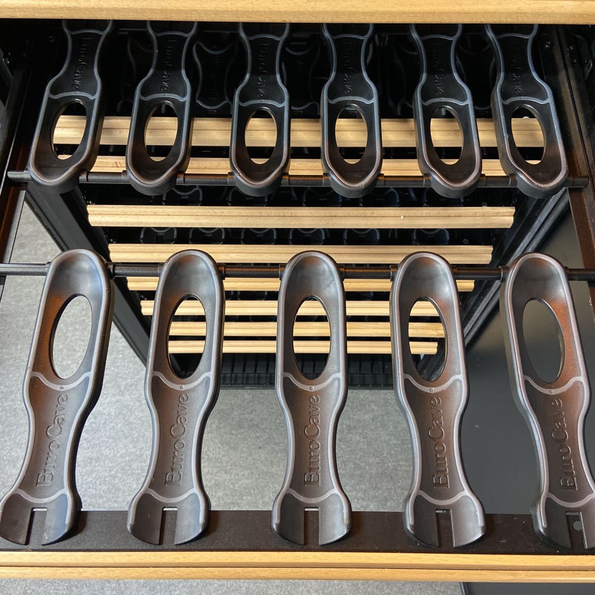 UTt427【動作品】クラシック X83 ワインセラー ☆購入当時価格数百万