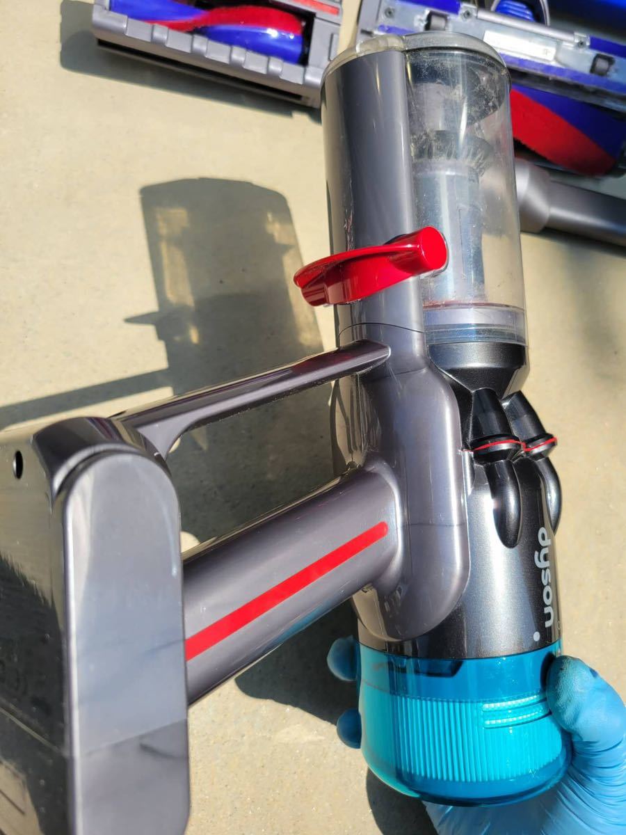 ☆吸引動作確認済み☆ Dyson ダイソン SV21 コードレスクリーナー 掃除