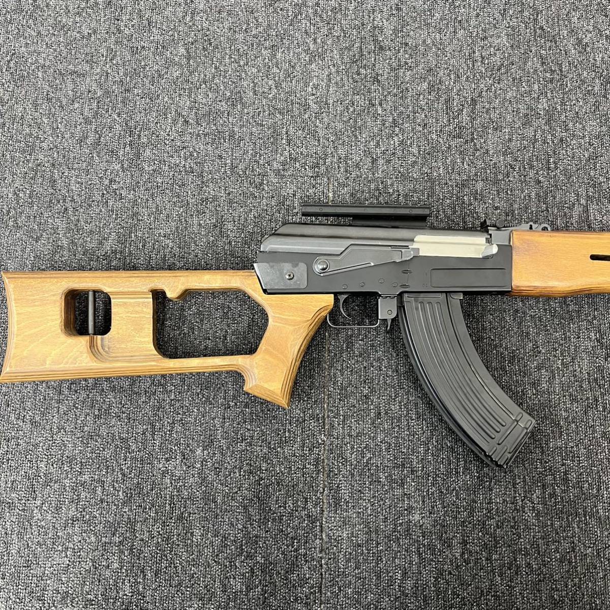 オススメ】☆東京マルイ AK47☆次世代電動ガン／TYPE-3／No.24／ケース付／