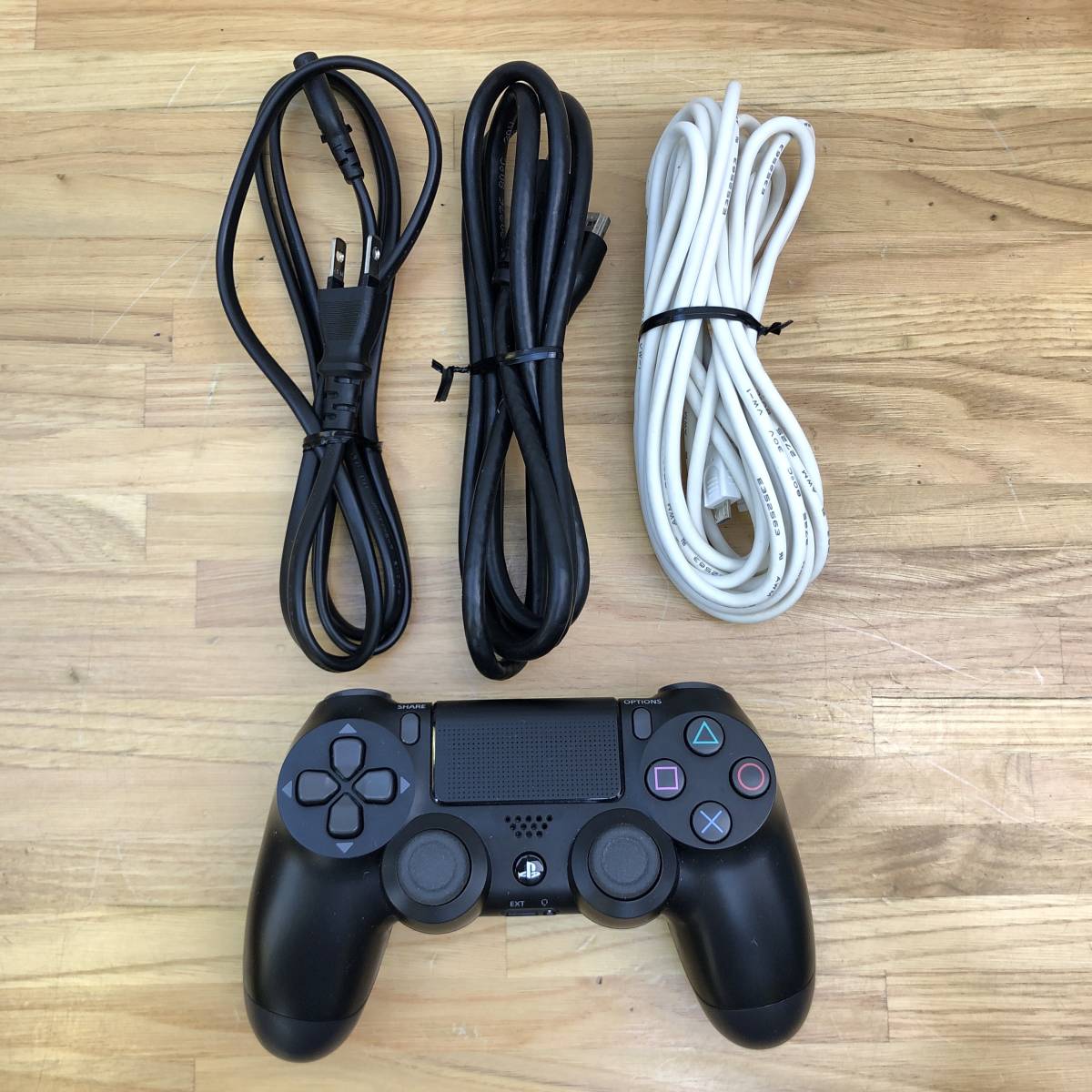 PlayStation 4 本体のみ ブラック（ps4 本体のみCUH-1100A ブラック  