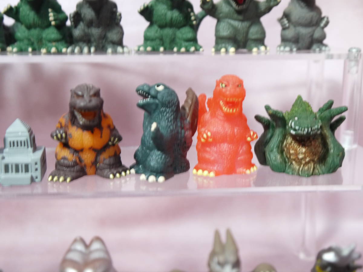怪獣王楽部など ゴジラ 東宝怪獣 指人形 34個セット バンダイ の入札 