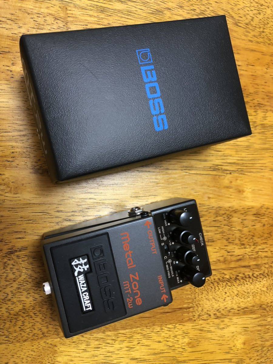 ☆1円スタート☆BOSS MT-2W METAL Zone Waza Craft 技 made in Japan