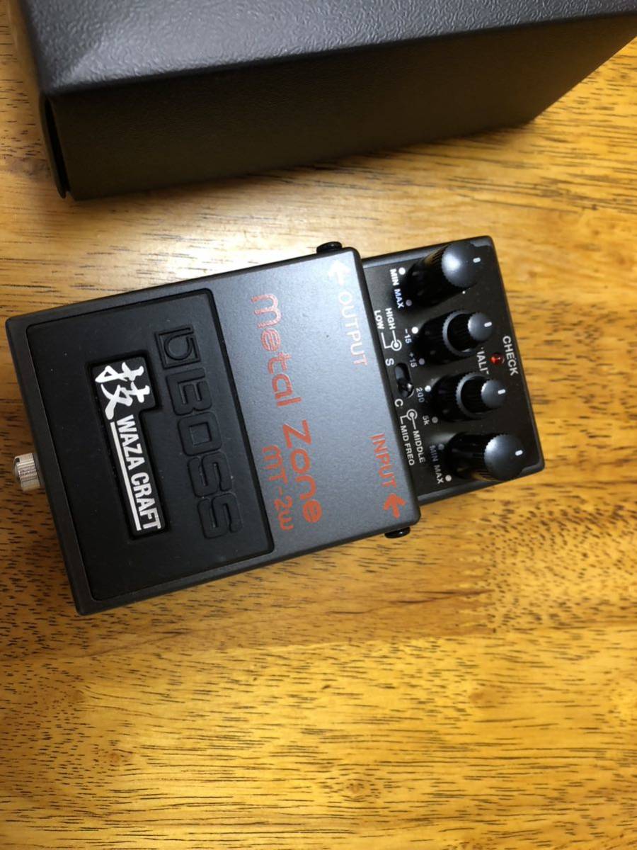 ☆1円スタート☆BOSS MT-2W METAL Zone Waza Craft 技 made in Japan