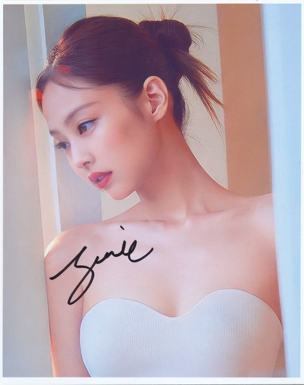 ジェニー BLACKPINK☆直筆サイン写真☆証明書COA◇3795(サイン)｜売買