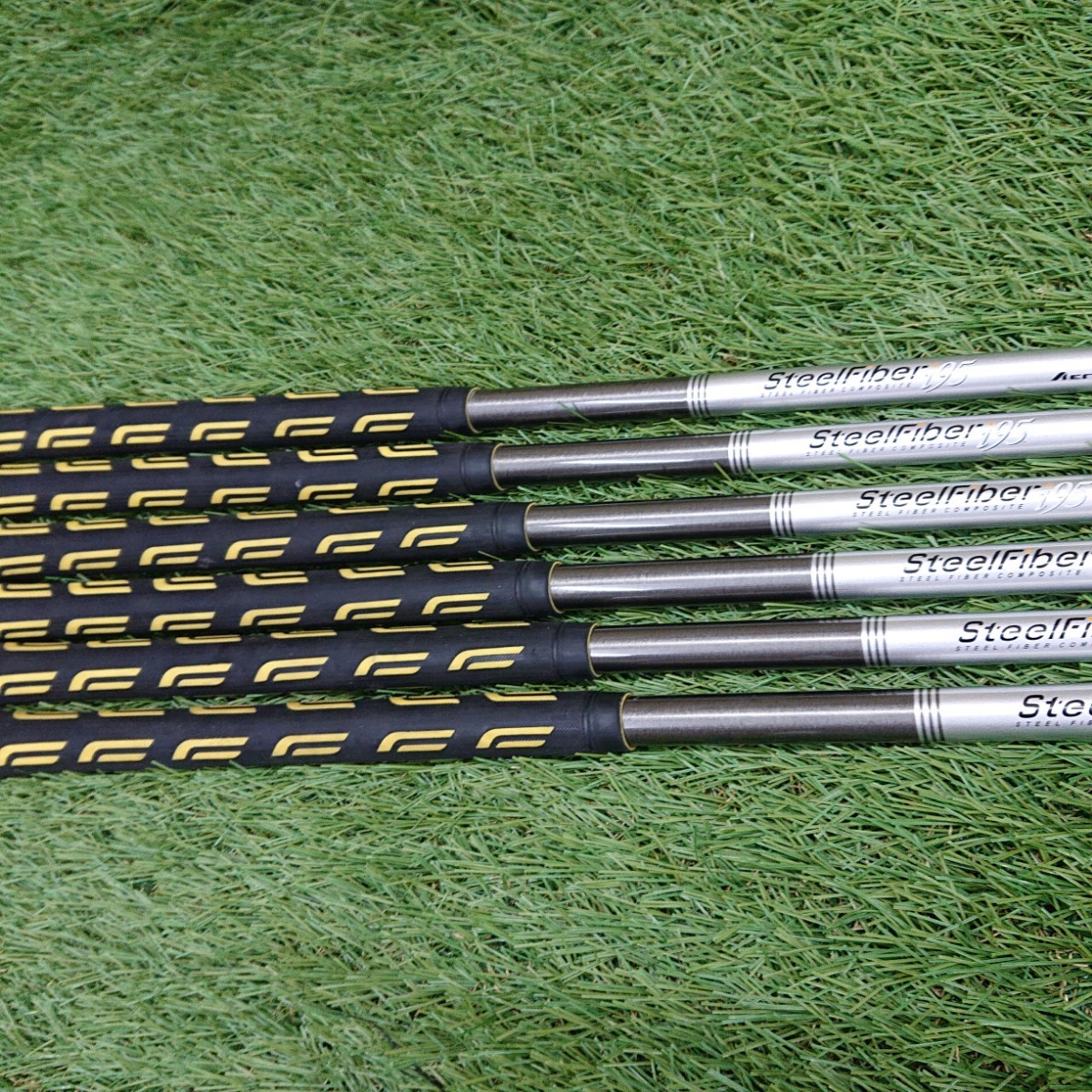 スチールファイバー シャフト i95R 5番〜PW 6本セット AEROTECH